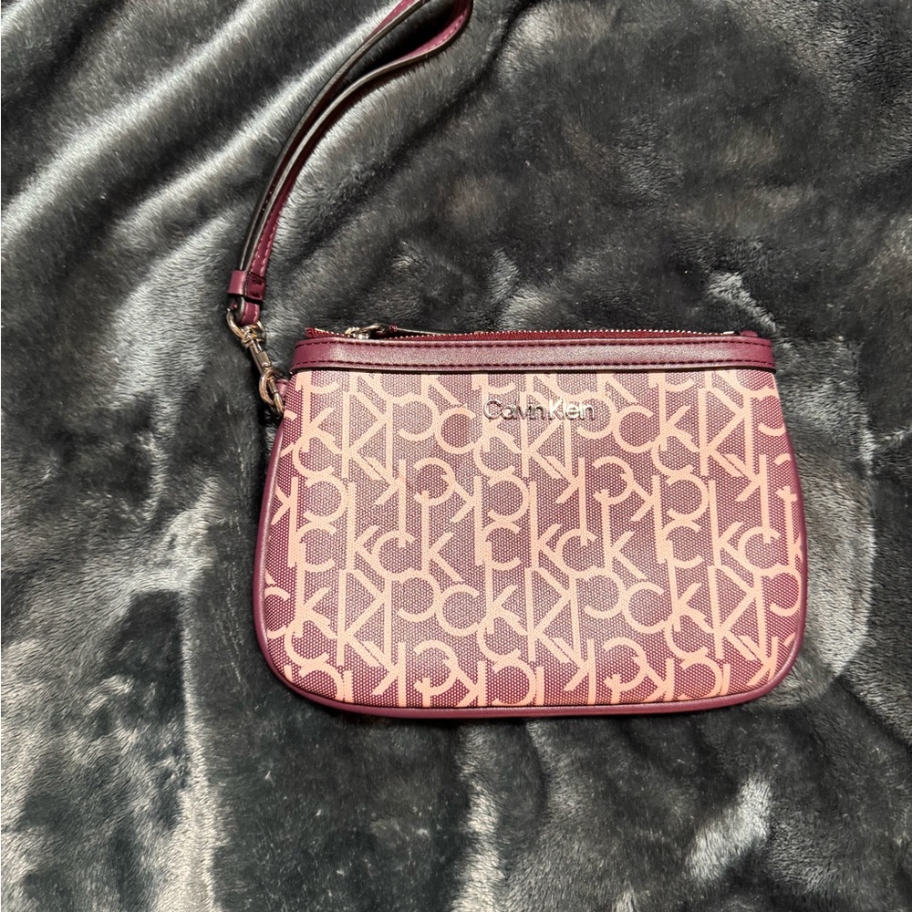 Calvin Klein Red Clutch Wristlet with Geometric Pattern